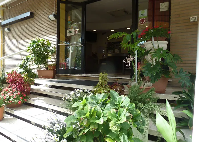 Crosal 3* ريميني