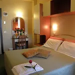 Hotel Crosal Rímini