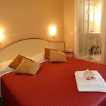Hotel Crosal Rímini