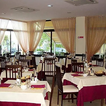 Hotel Crosal