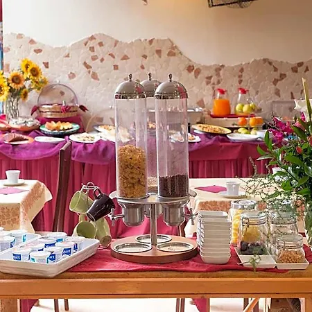 Hotel Crosal Rímini