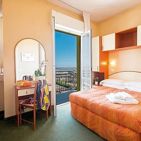 Hotel Crosal