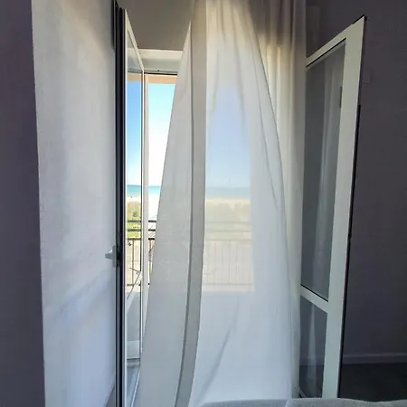 Crosal 3* Римини