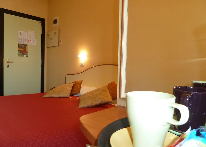 Crosal 3* רימיני